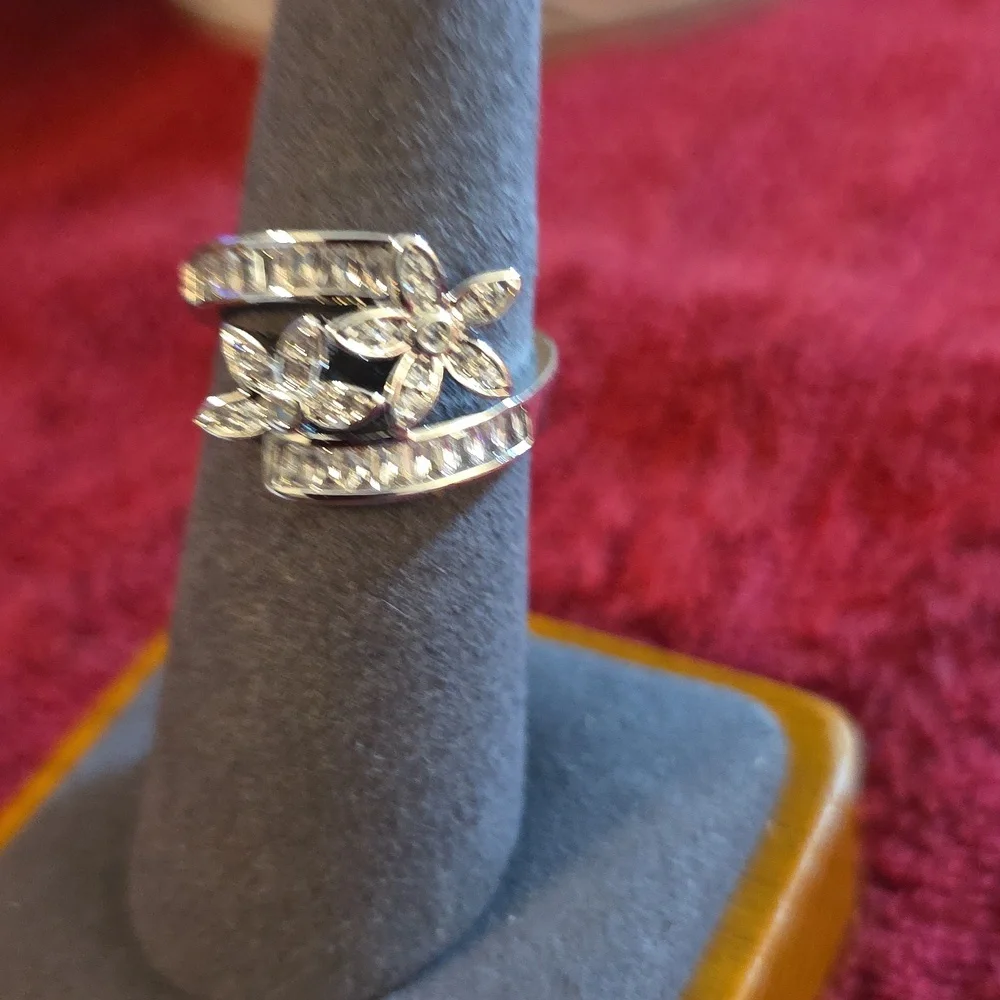 Personality Grace Silver Women's Ring - Picture 2 of 3